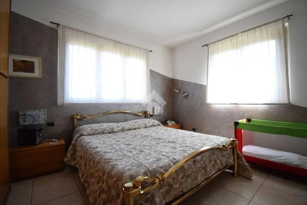 Bedrooms - Luxury Villa with Private Garden in Brugherio