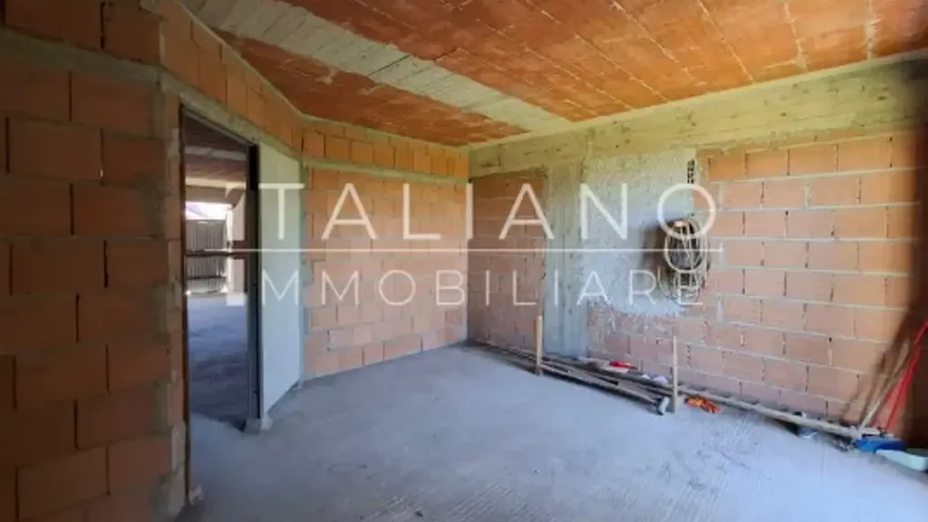 Pièces - Rustic Villa with Private Garden in Milazzo