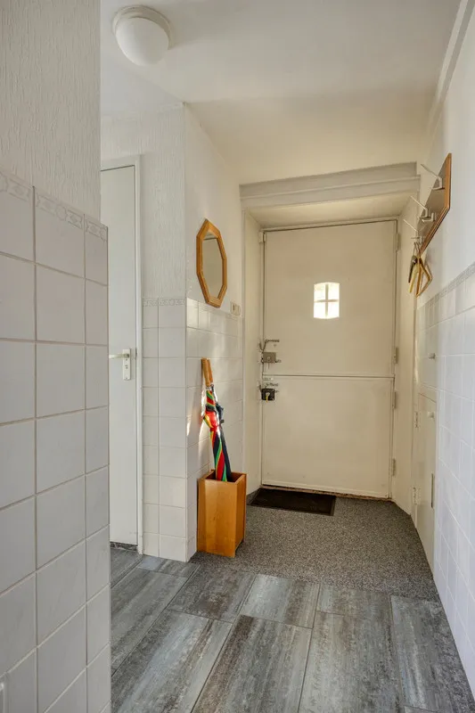 Esik - Charming Villa with Parkland Views in Maasland