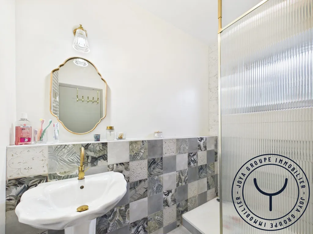 Vannitoad - Charming Longère with Potential in Saint-Benoist-sur-Vanne