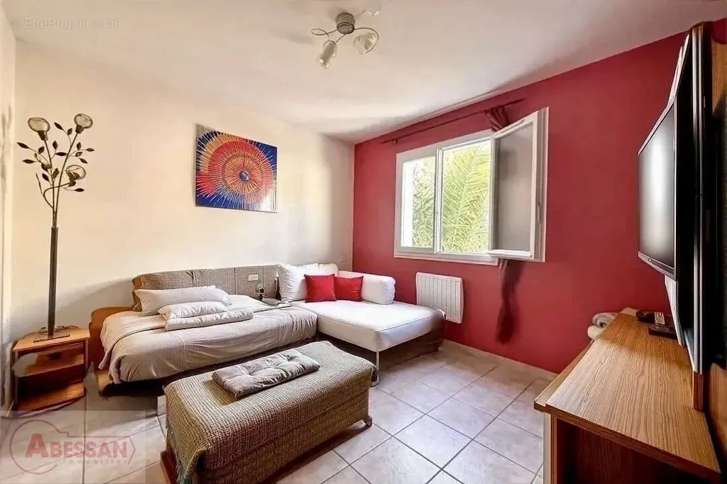 Magamistoad - Renovated House with Pool in Rousson