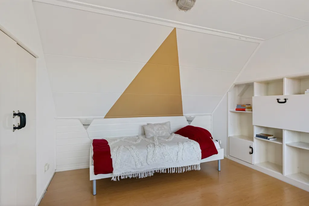 Bedrooms - Characterful Detached House with Garden in Enschede