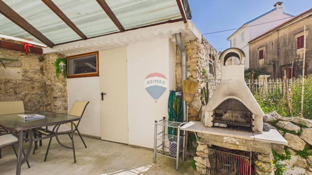 Terrass - Apartment with Terrace in Njivice, Omišalj