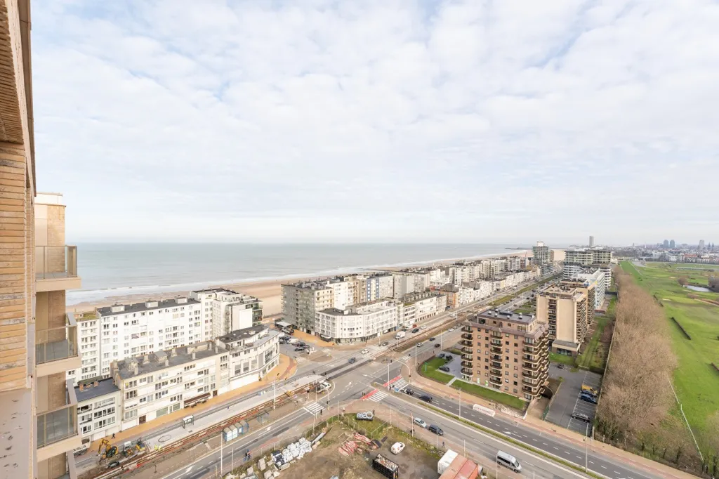 Balcon - Appartement d'Angle avec Vue Panoramique à Ostende