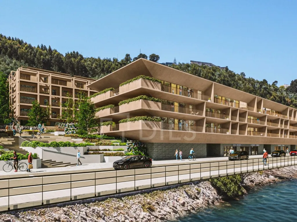 T2 Apartment with River View in Vila Nova de Gaia