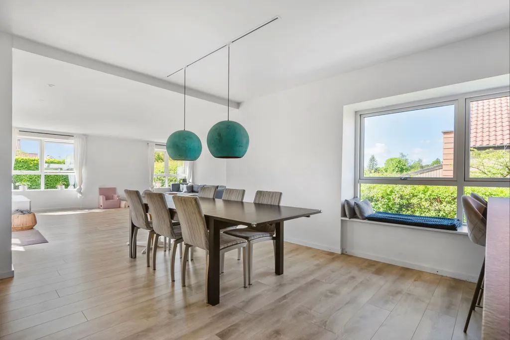 Salle à manger - Modernised Villa with Terraces in Hedehusene