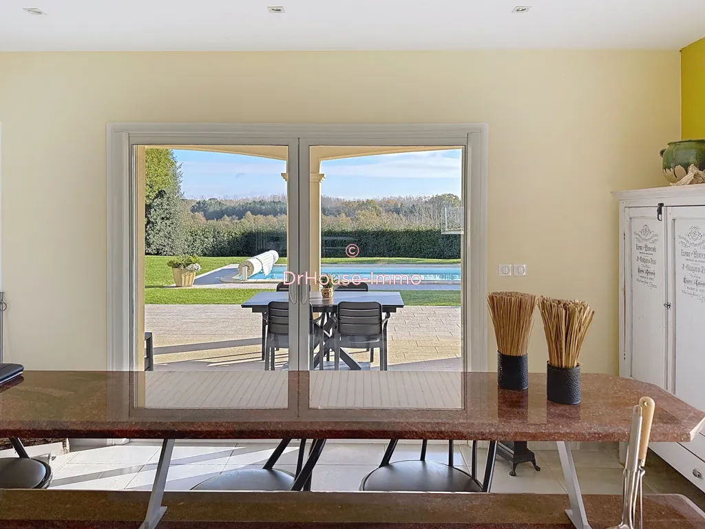 Salle à manger - Villa d'Architecte avec Piscine au Cœur du Lot-et-Garonne