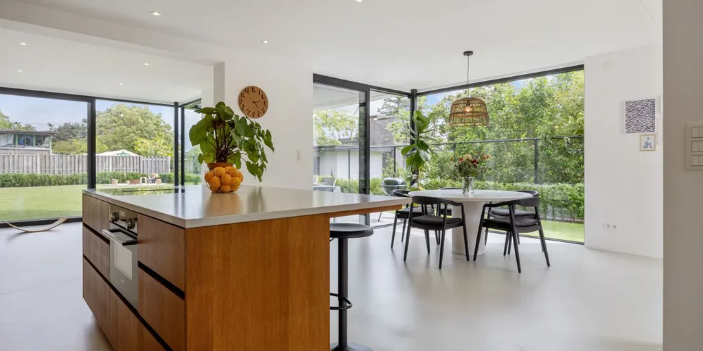Köök - Renovated Modern House with Terrace in Lommel