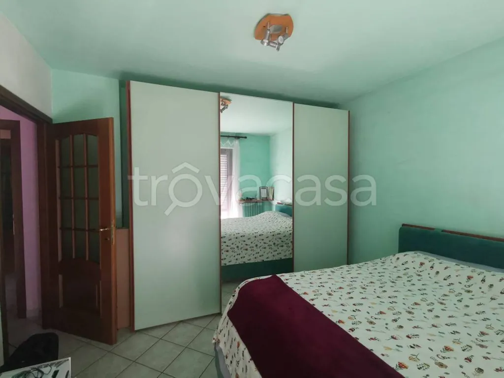Chambres - Trilocale with Terrace in Brandizzo