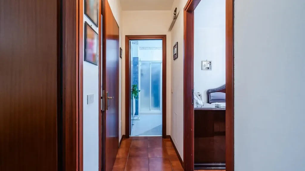 Entrée - Triplex with Balcony in Pieve Modolena