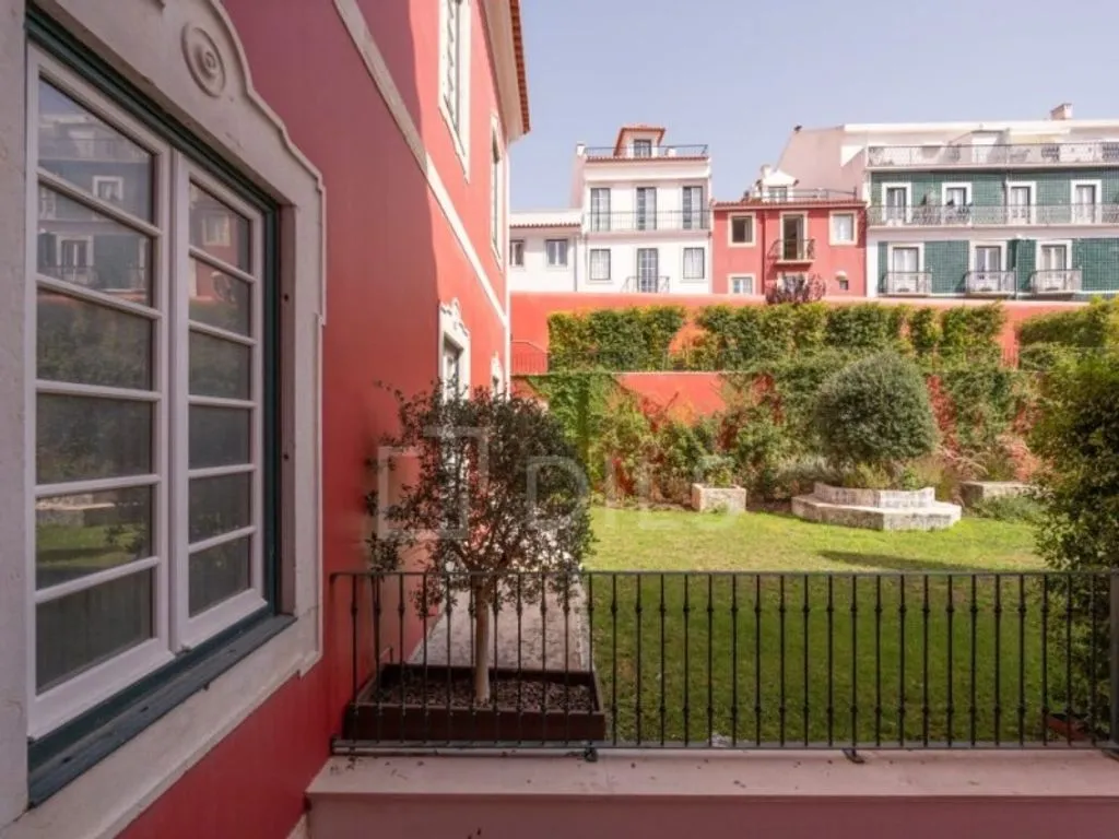 Garden - Luxury Apartment in Palacio Schindler, Lisbon