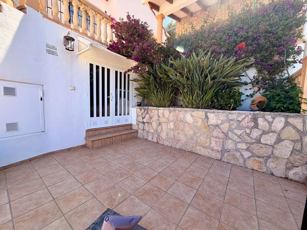 Terrass - Chalet with Pool and Terrace in Pedreguer