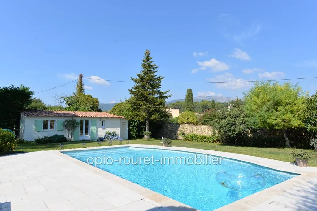 pool_area