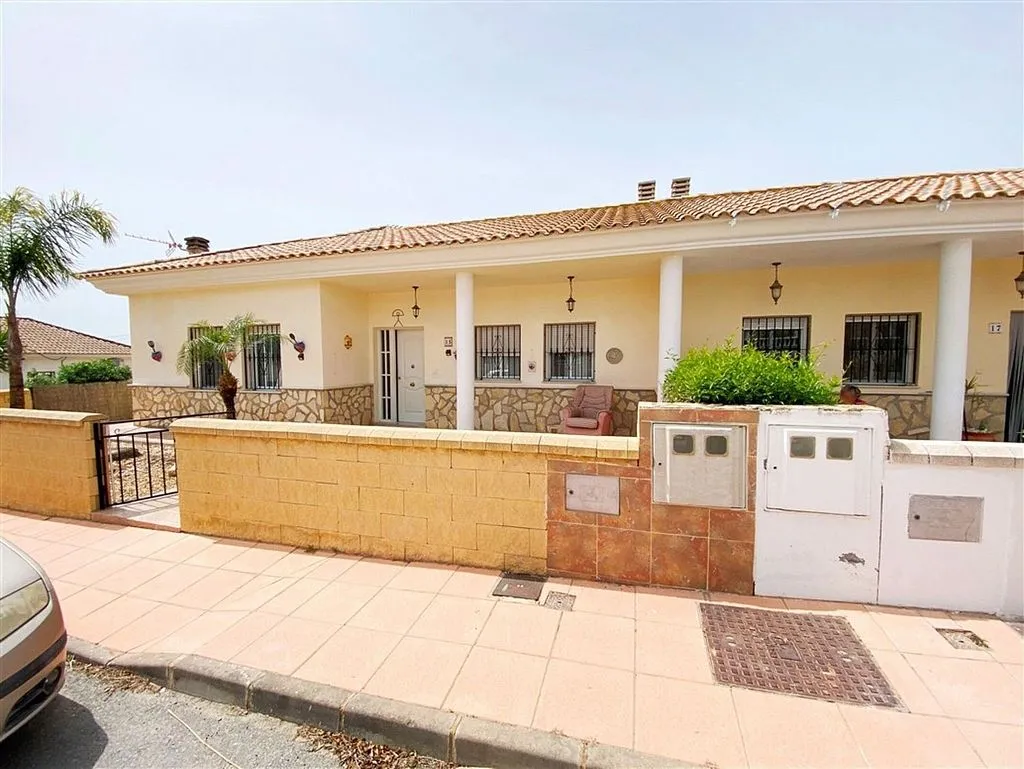 Extérieur - Spacious Adjoined Villa with Terrace in Zurgena