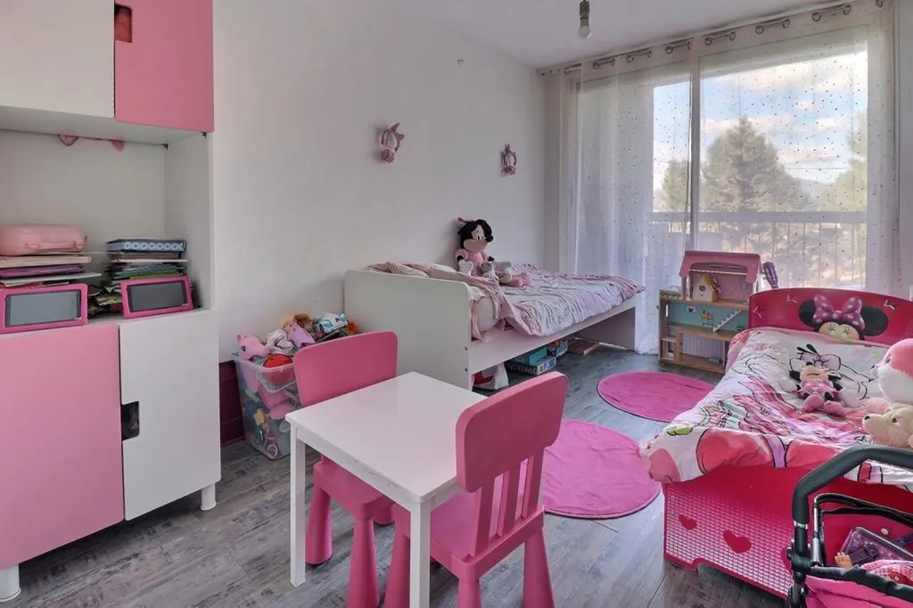 Chambres - Appartement T3 avec Balcons Nord-Sud à Marseille