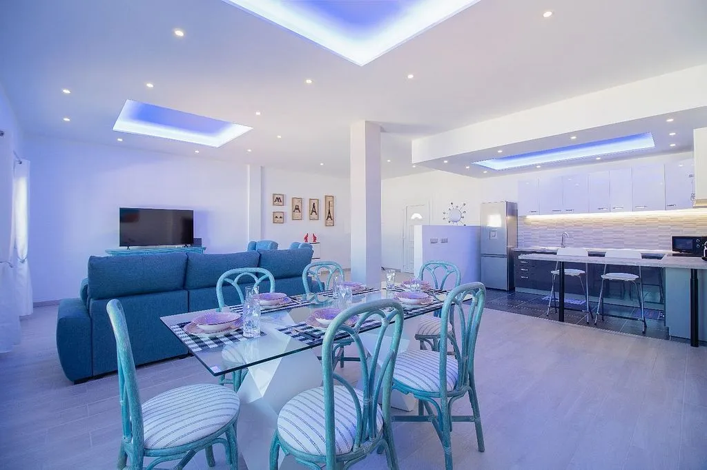 Sala da pranzo - T2 Flat with Terrace in Chayofa