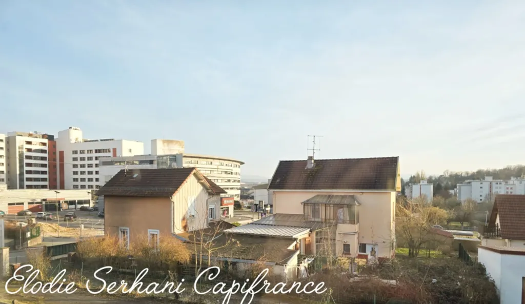 Balcon - Appartement T3 avec Terrasse à Montbéliard
