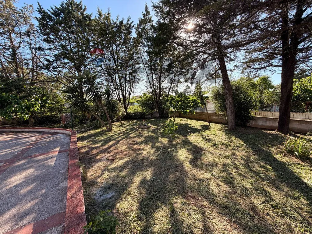 Aed - Villa with Garden in Martina Franca