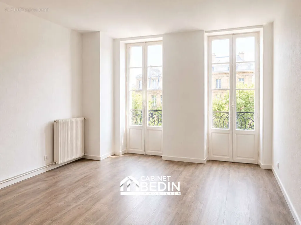 Pièces - Appartement Luminosité Sud dans le Centre Historique de Bordeaux