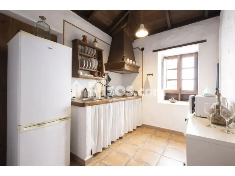 Cuisine - Rustic Finca with Ocean Views in Boquín