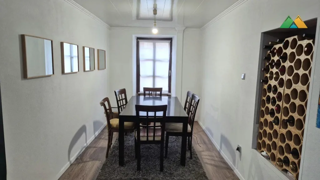 Salle à manger - Maison avec Terrasse et Jardin à Wormeldange