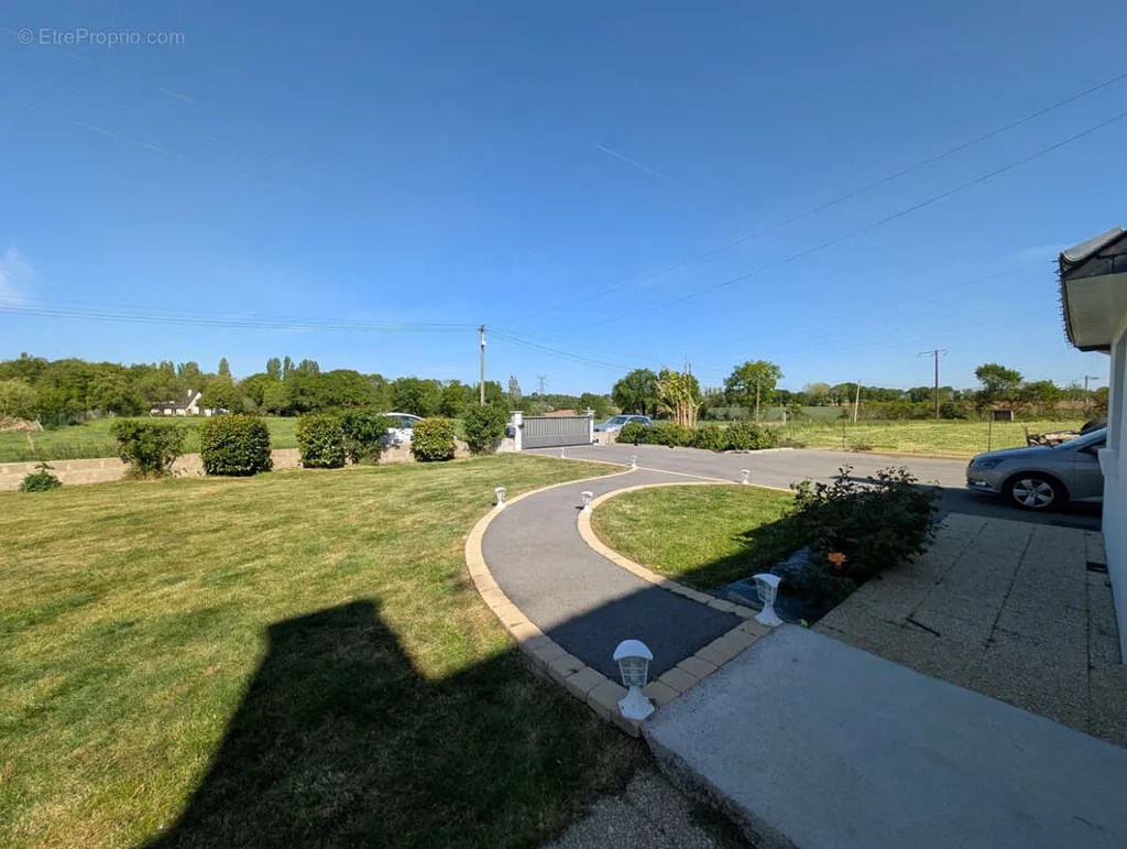 driveway