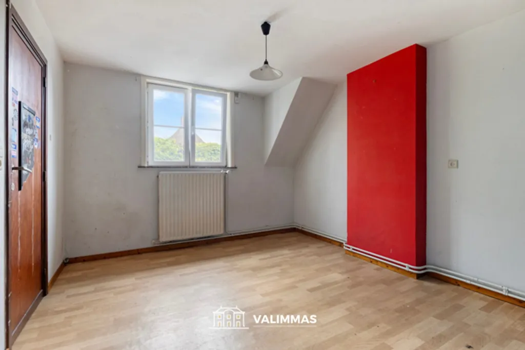 Toad - Charming Three-Storey House with Garden in Asse