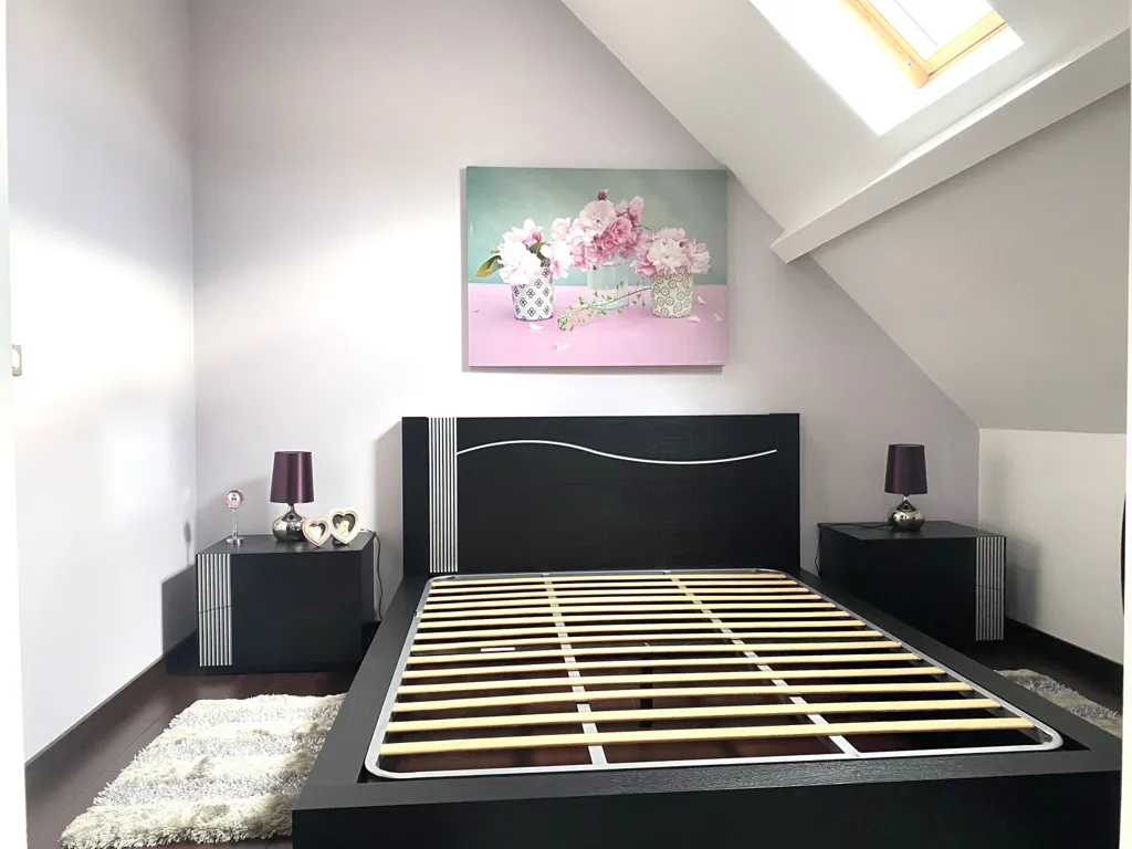 Chambres - Pavillon Entièrement Meublé avec Jardin à Bransles