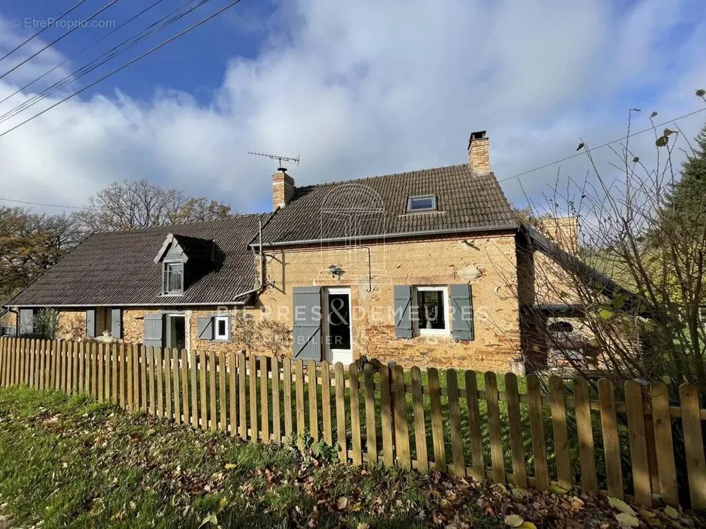 Esterno - Charming Longère with Garden in Boischaut