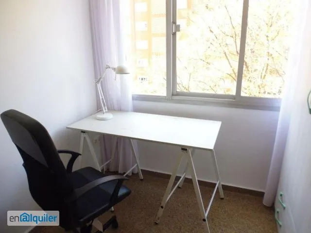 Studio - Student Flat with Terrace in Algirós