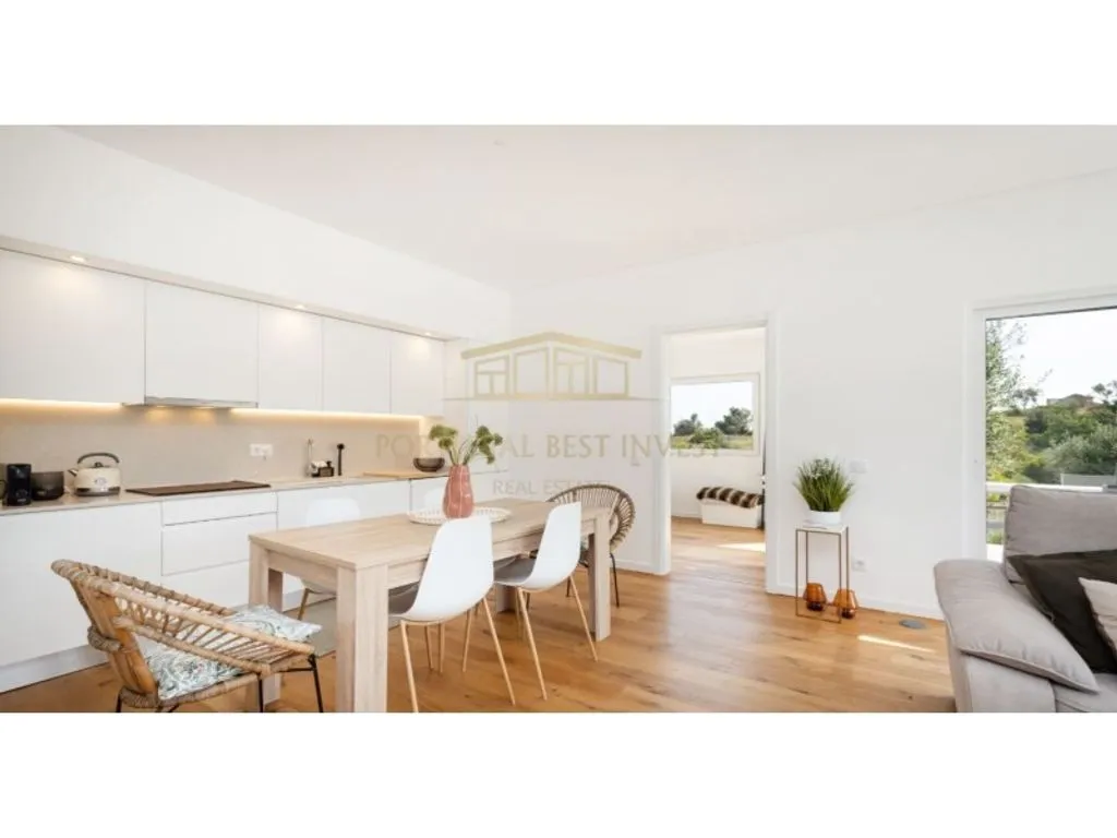 Cuisine - Contemporary Semidetached House with Pool in Lagoa