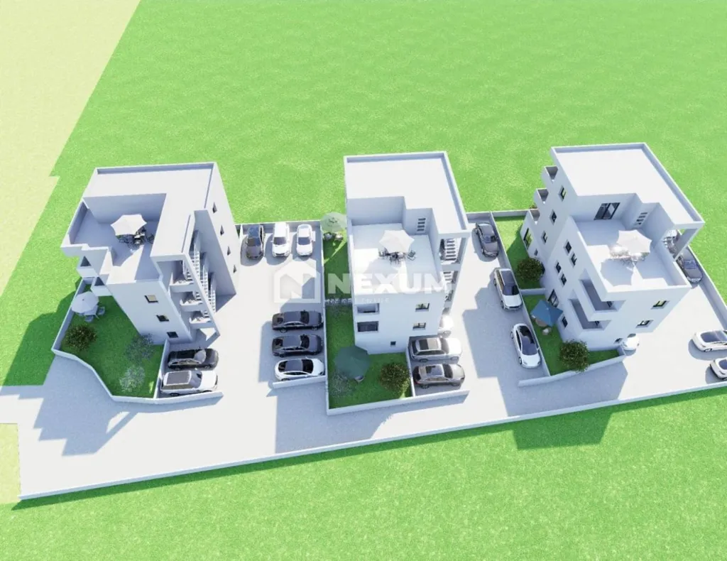 Two-Bedroom Apartment with Rooftop Terrace in Trogir