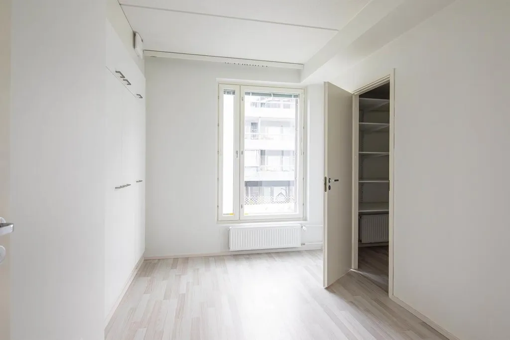 Toad - Spacious Apartment with Balcony in Suurpelto, Espoo