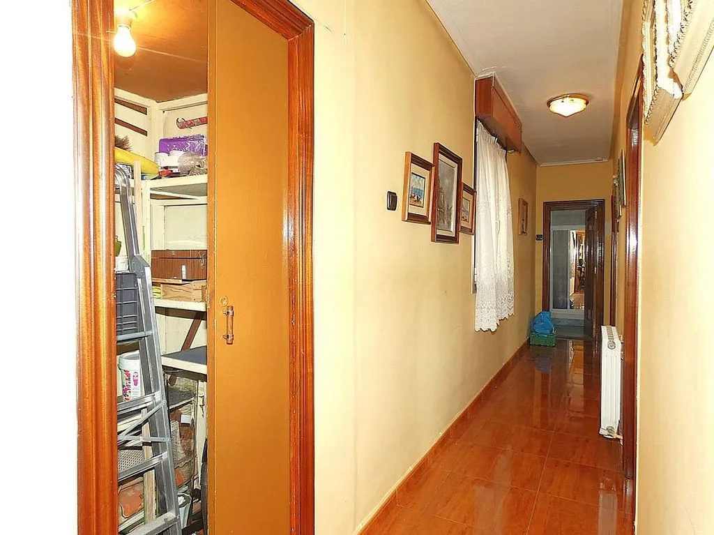 Entrée - Apartment with Balcony in Arrontegi Centre