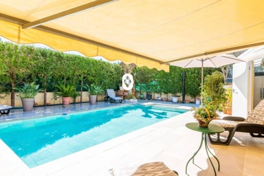 Piscine - Semi-Detached Villa with Pool in Playas de Muro