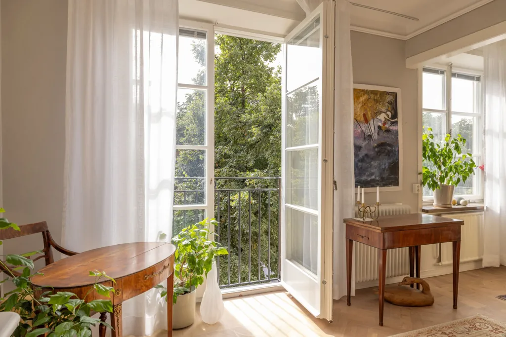 Elutuba - Charming 2.5-Bedroom Flat with Balcony in Södermalm