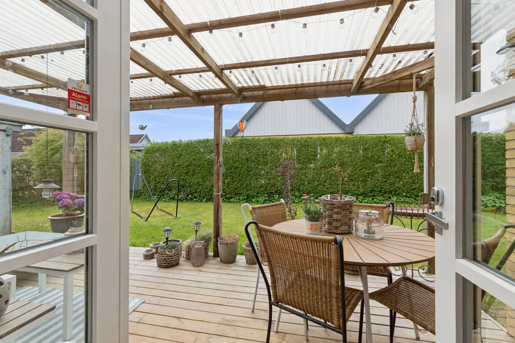 Terrasse - Terraced House with Garden in Hedehusene
