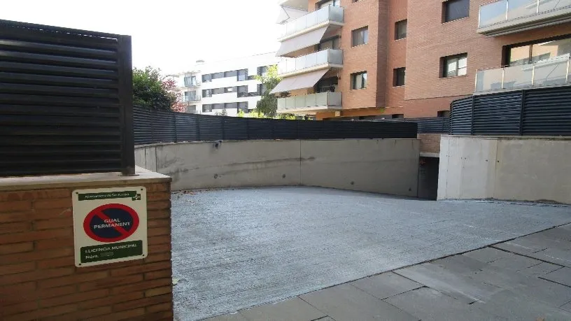 Välivaade - Garage Space in Sant Cugat del Vallès