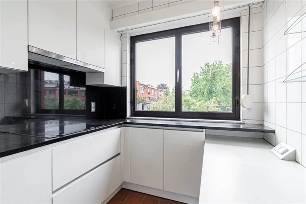 Cuisine - Bel-étage avec Jardin et Terrasse à Merksem