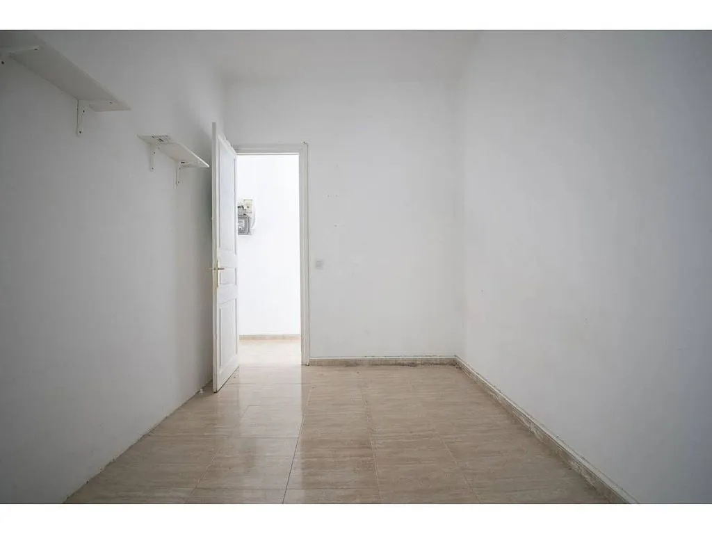 hallway_entrance