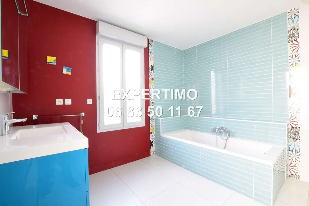 Vannitoad - Atypical Townhouse with Mountain View in Voiron