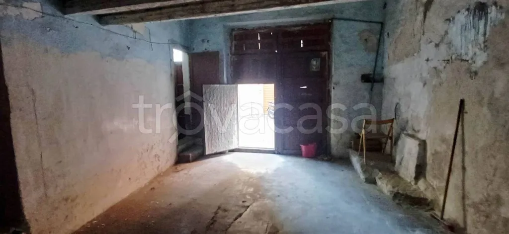 hallway_entrance