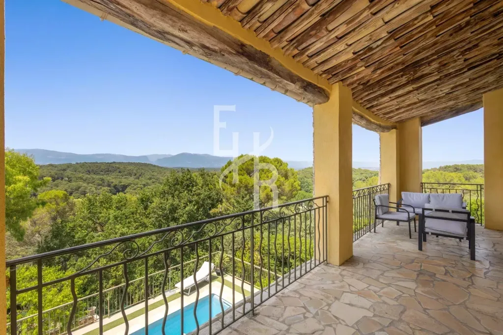 Terrass - Luxury Villa with Pool in Vallauris