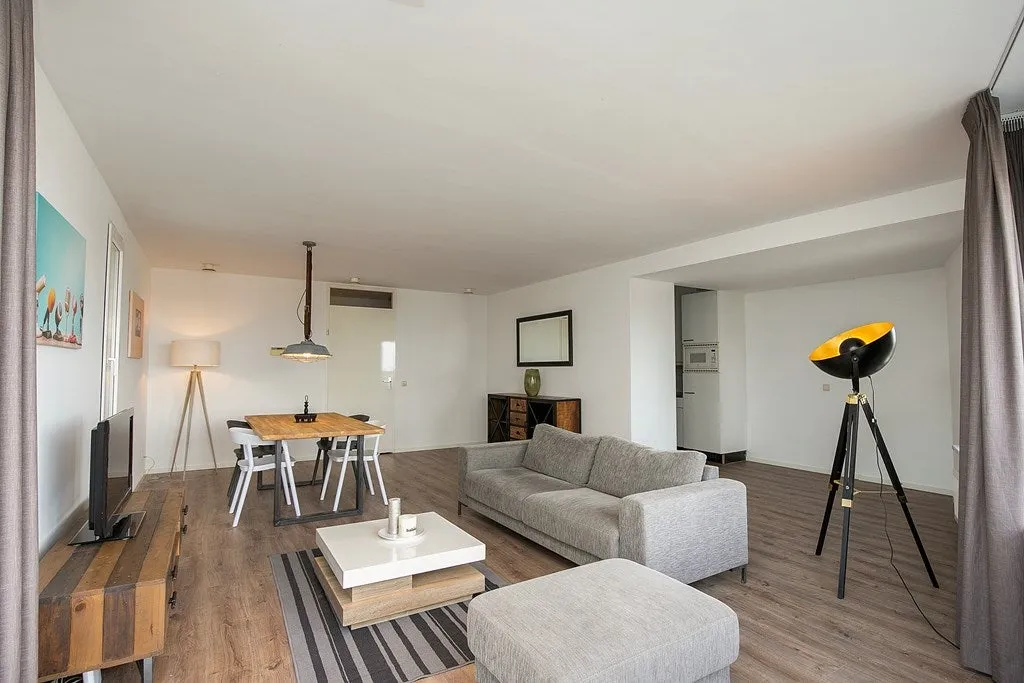 4-toaline korter asukohas Rotterdam