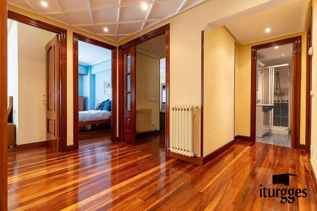 hallway_entrance