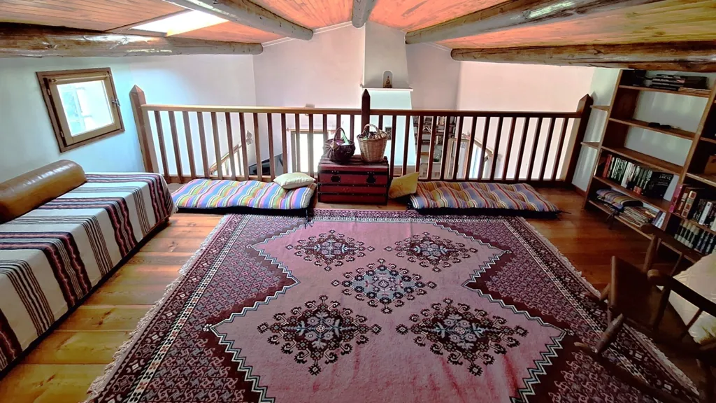 Chambres - Maison avec terrasse et jardin à Lauris