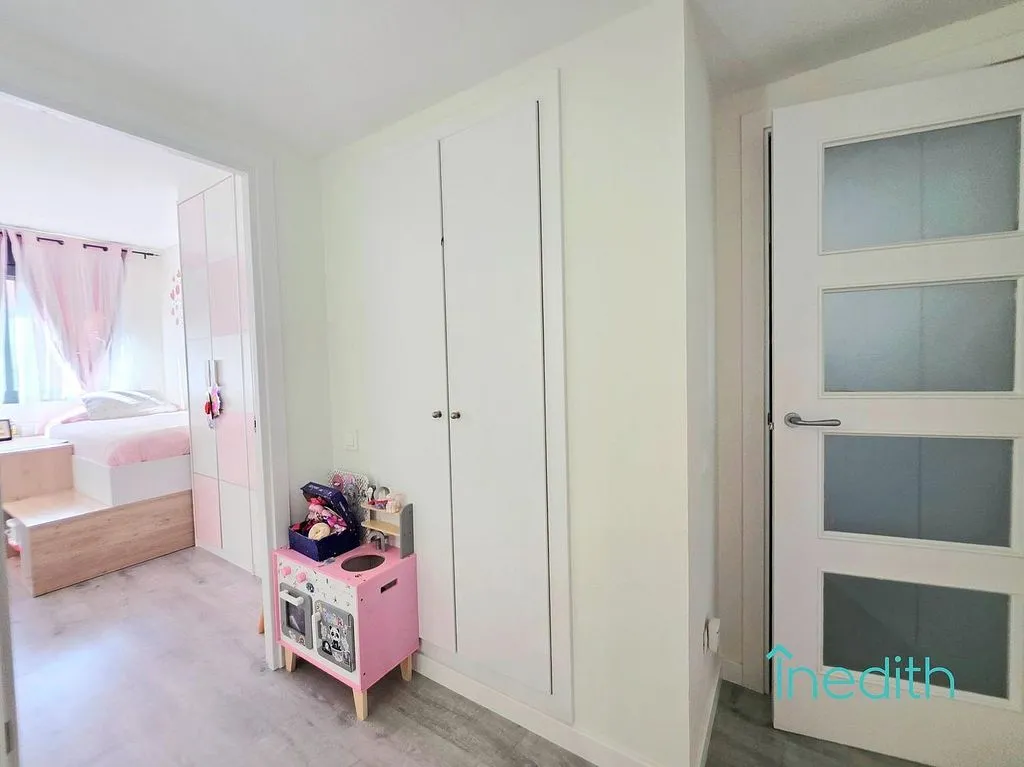 Chambres - Duplex Apartment with Pool in Central Castelldefels