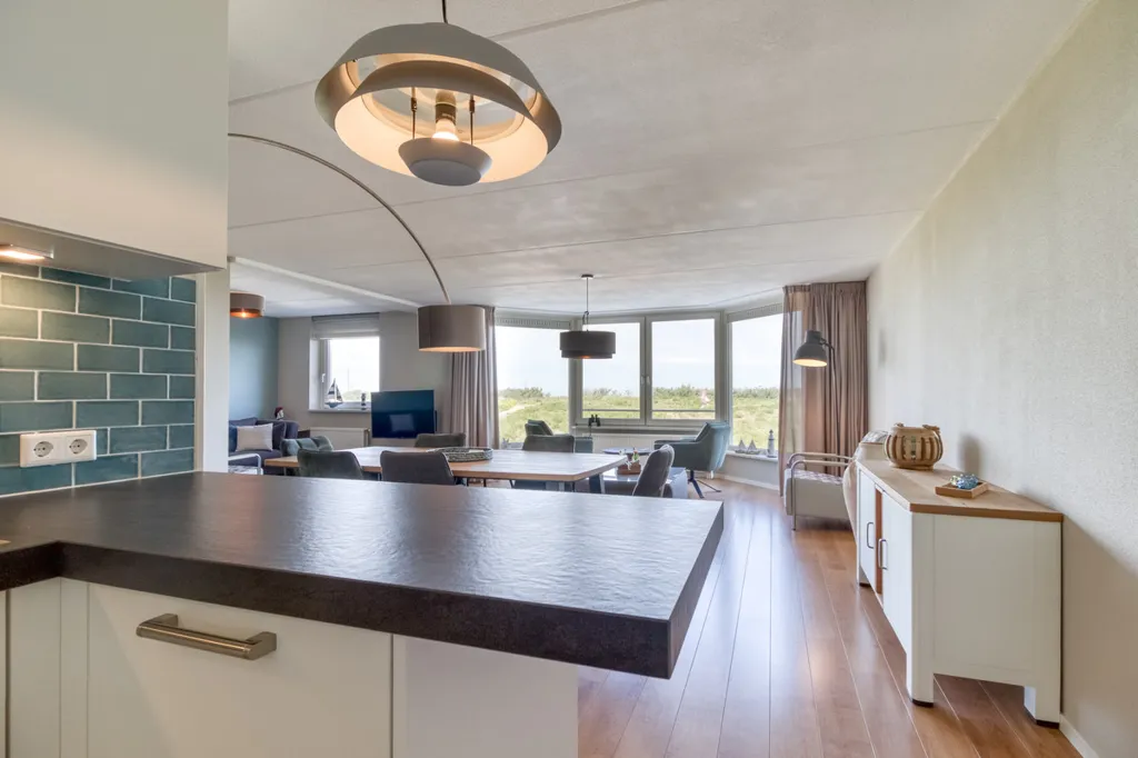 Cuisine - Modernised Apartment with Sea View in Cadzand