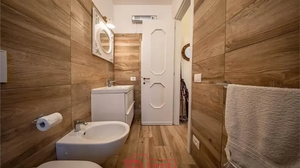 Bathrooms - Apartment with Mountain View in Madesimo