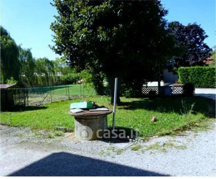 Garden - Ground Floor Apartment with Garden in Brugnera